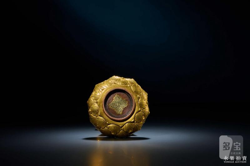 17-18世纪 （扎纳巴扎尔风格）铜鎏金弥勒菩萨立像 - 图8